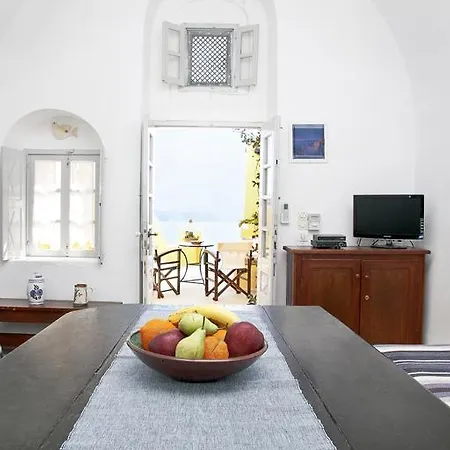 Zoe Aegeas Traditional 3*