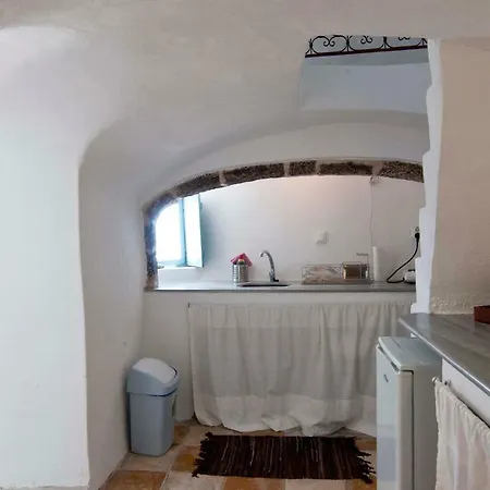 Zoe Aegeas Traditional Aparthotel